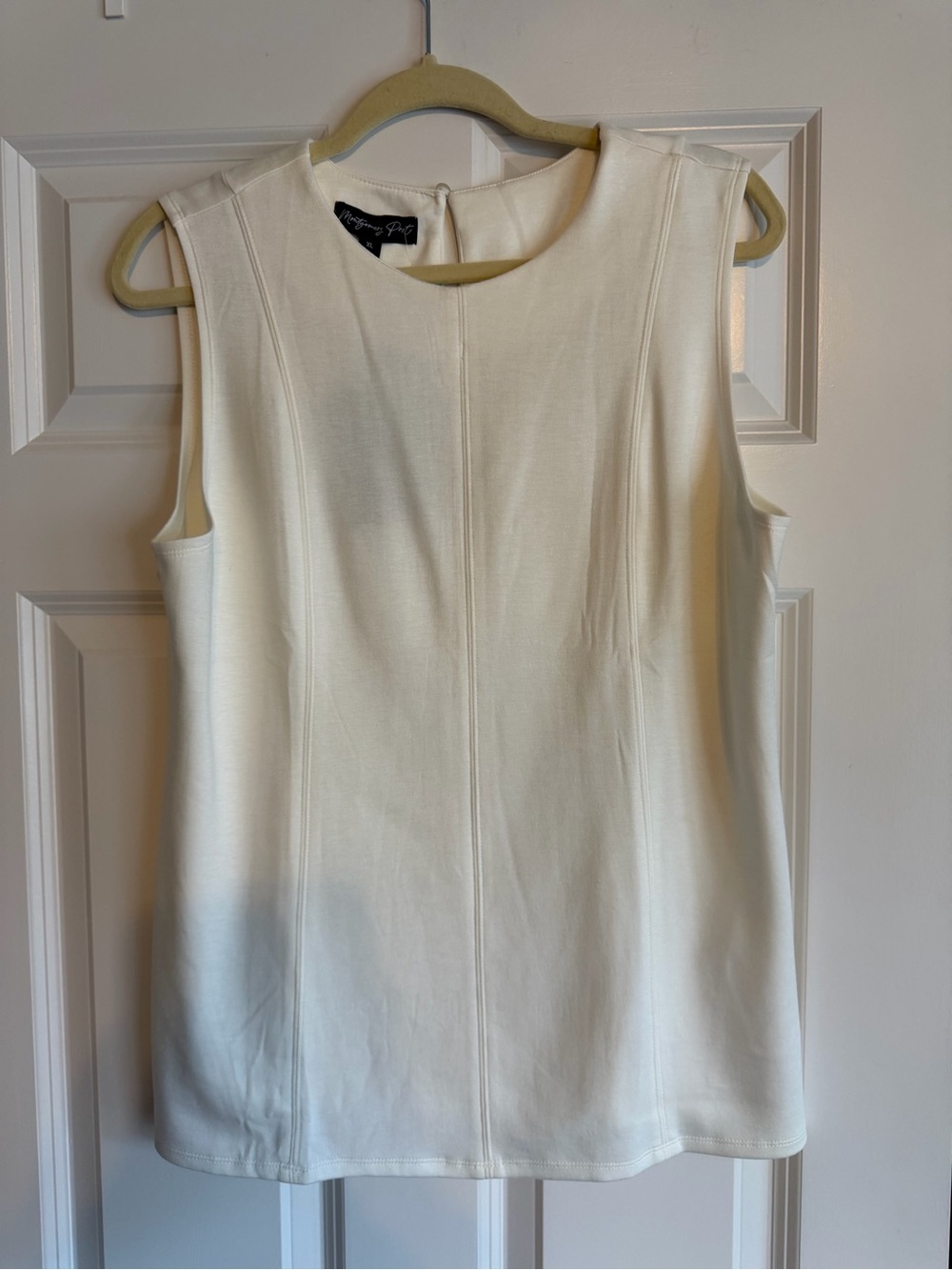 Montgomery Post Sleeveless Women's Top